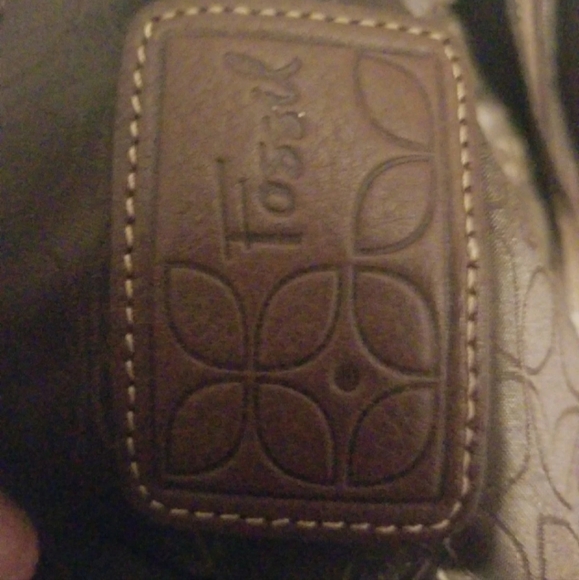 FOSSIL LEATHER HANDBAG 👜 - Picture 5 of 8